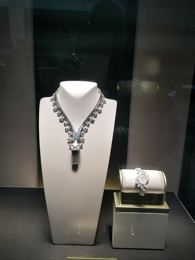 Van Cleef & Arpels (Vancouver - Alberni Street)