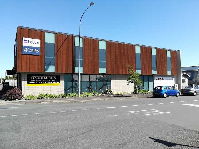 Reviews of Apex Investment Services in Hamilton - Financial Consultant
