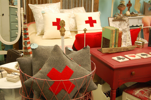 Furniture Store «Marinus Home», reviews and photos, 19470 Viking Ave NW #202a, Poulsbo, WA 98370, USA