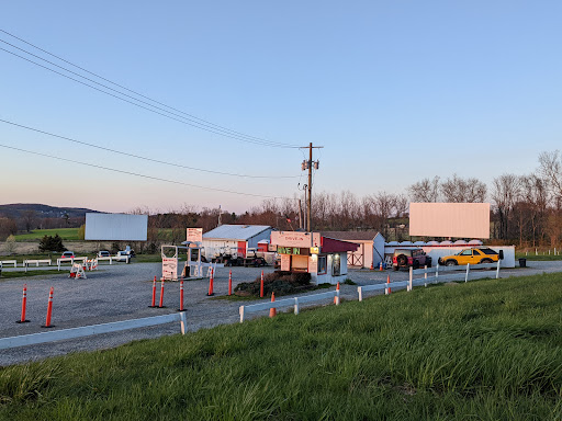 Drive-in Movie Theater «Warwick Drive-In Theatre», reviews and photos, 5 Warwick Turnpike, Warwick, NY 10990, USA