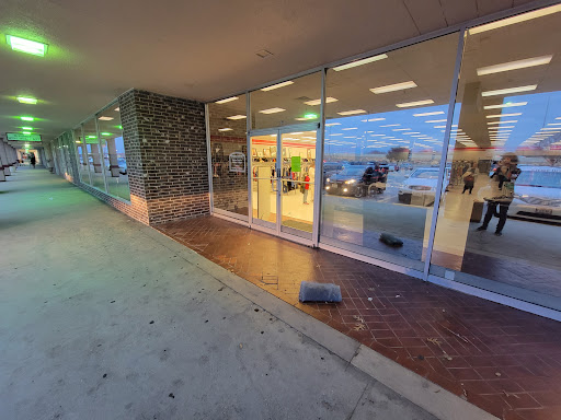 Plaza Thrift Store, 135 S Central Expy, McKinney, TX 75070, USA, 