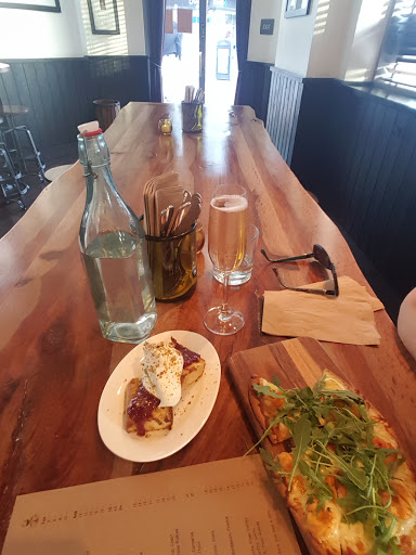 Wine Bar «Downtown Wine Merchants», reviews and photos, 102 Frank H Ogawa Plaza, Oakland, CA 94612, USA