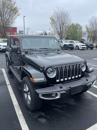 Car Dealer «Milford Auto Group - Jeep Chrysler Dodge RAM», reviews and photos, 1470 Boston Post Rd, Milford, CT 06460, USA