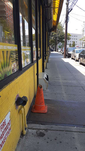 Supermarket «Fine Fare Supermarket», reviews and photos, 601 4th St, Union City, NJ 07087, USA