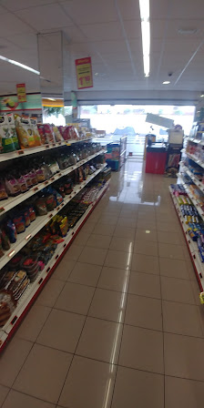 Supermercado Spar Montaña Tropical Comercial Center Montaña Tropical, C. Toscon, 7, 35510 Puerto del Carmen, Las Palmas, España