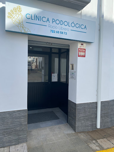 CLÍNICA PODOLÓGICA. ROCÍO LIBRERO en Zalamea la Real, Huelva