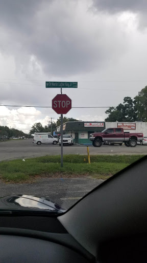 Auto Body Shop «Brisco Brothers Collision And Repair», reviews and photos, 4315 N Hubert Ave, Tampa, FL 33614, USA