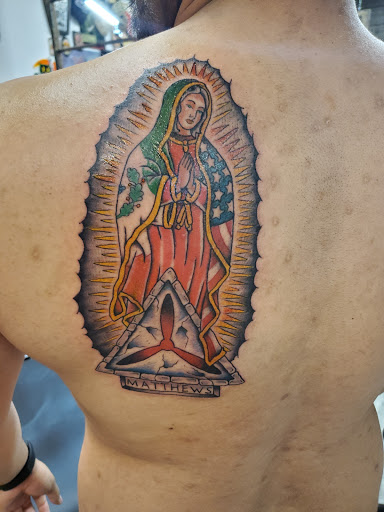 Tattoo Shop «Diamond Thieves Body Piercing and Tattoo», reviews and photos, 1060 Patton Ave, Asheville, NC 28806, USA