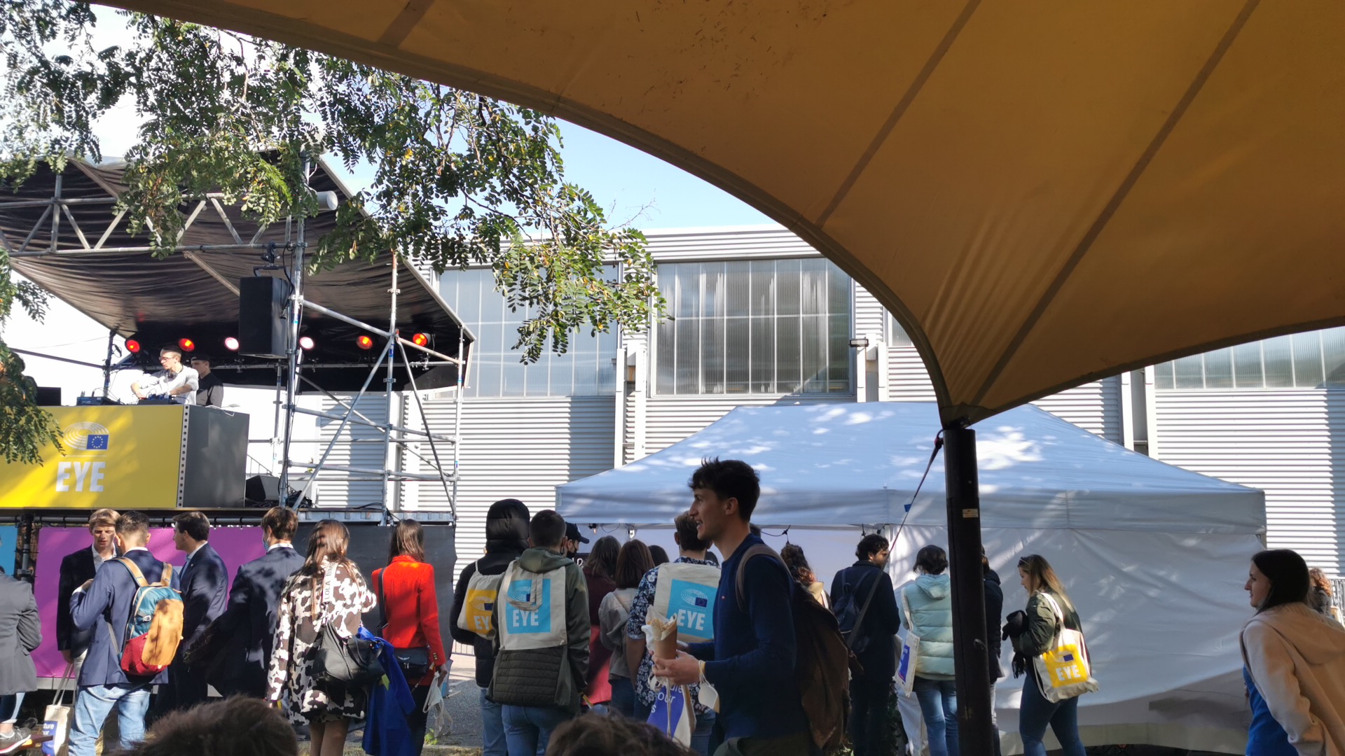 Photo n° 2 de l'avis de Saml. fait le 08/10/2021 à 12:31
