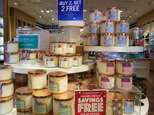 Beauty Supply Store «Bath & Body Works», reviews and photos, 34986 Midway Outlet Dr, Rehoboth Beach, DE 19971, USA