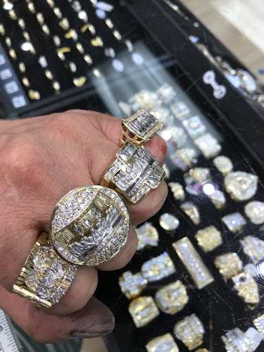 Jewelry Designer «Unique Jewelry», reviews and photos, 711 Park St B, Hartford, CT 06106, USA