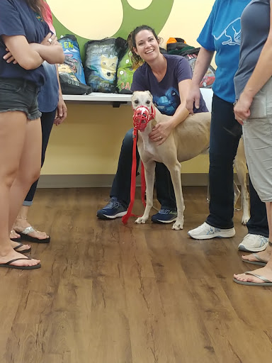 Pet Supply Store «PetPeople», reviews and photos, 3330 Washtenaw Ave, Ann Arbor, MI 48104, USA