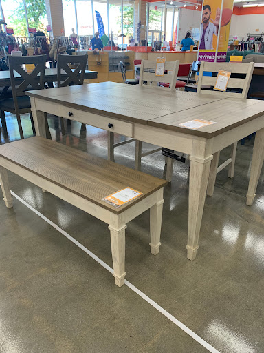 Consignment Shop «Revivals», reviews and photos