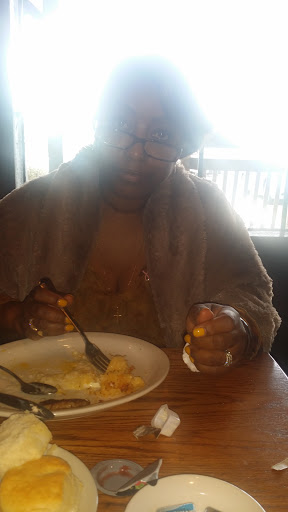 American Restaurant «Cracker Barrel Old Country Store», reviews and photos, 145 Prospect Hill Rd, East Windsor, CT 06088, USA