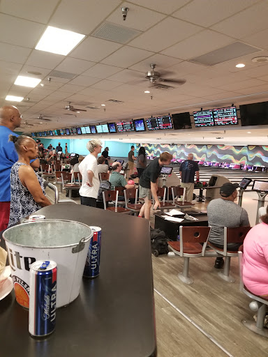Bowling Alley «Showtime Bowling Center», reviews and photos, 555 Macon Hwy, Athens, GA 30606, USA