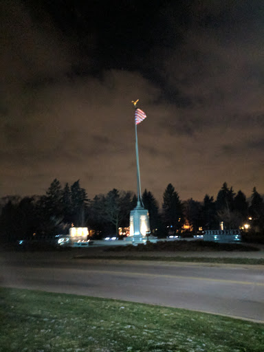 Park «Victory Memorial Parkway», reviews and photos, 4499 Victory Memorial Dr, Minneapolis, MN 55412, USA