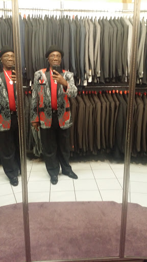 Joe Porters Mens Wear Detroit 1 313 568 33