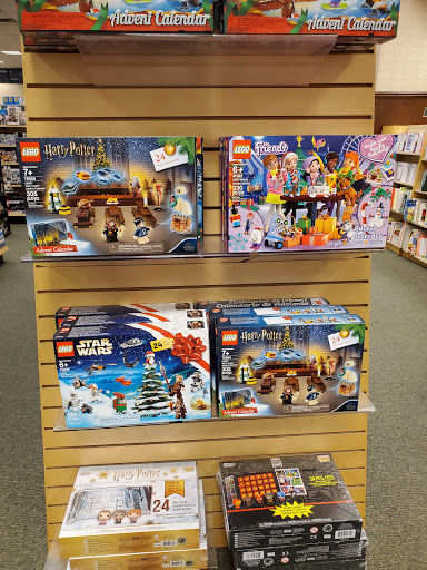 Book Store «Barnes & Noble Booksellers West Side», reviews and photos, 3701 Ellison Dr NW, Albuquerque, NM 87114, USA