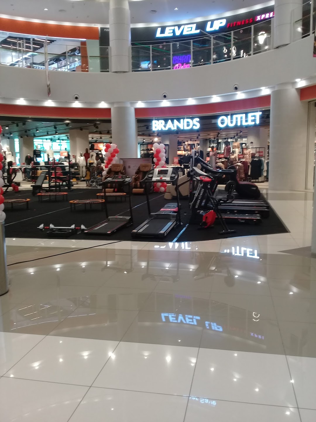 Brands Outlet AEON Mall Kuching Central