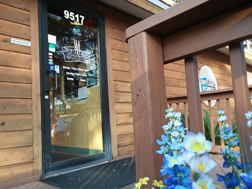 Donut Shop «Daylight Donuts», reviews and photos, 9517 Fredericksburg Rd, San Antonio, TX 78240, USA