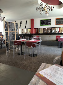 Atmosphère du Restaurant O'martin à Bois-le-Roi - n°4