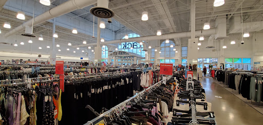 Department Store «Nordstrom Rack Easton Market», reviews and photos, 3736 Easton Market, Columbus, OH 43219, USA