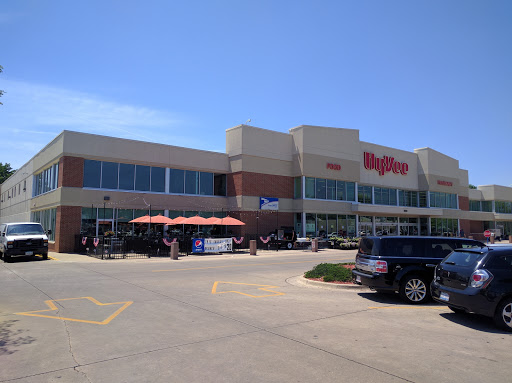Hy-Vee Grocery Store image 4