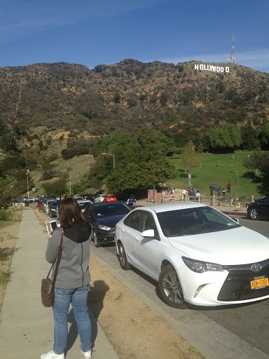 Used Car Dealer «Hertz Car Sales Rockville Centre», reviews and photos, 1297 Woodfield Rd, Rockville Centre, NY 11570, USA