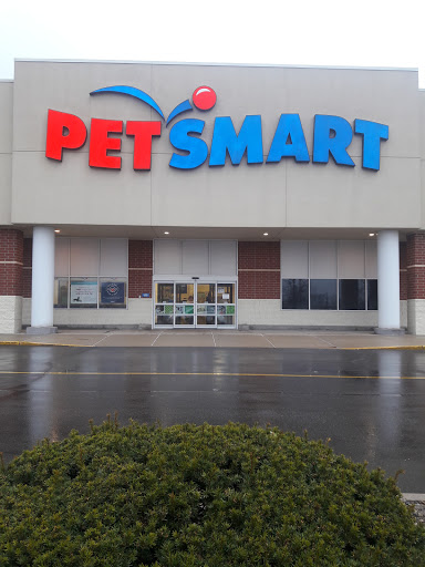 Pet Supply Store «PetSmart», reviews and photos, 4540 Grape Rd, Mishawaka, IN 46545, USA