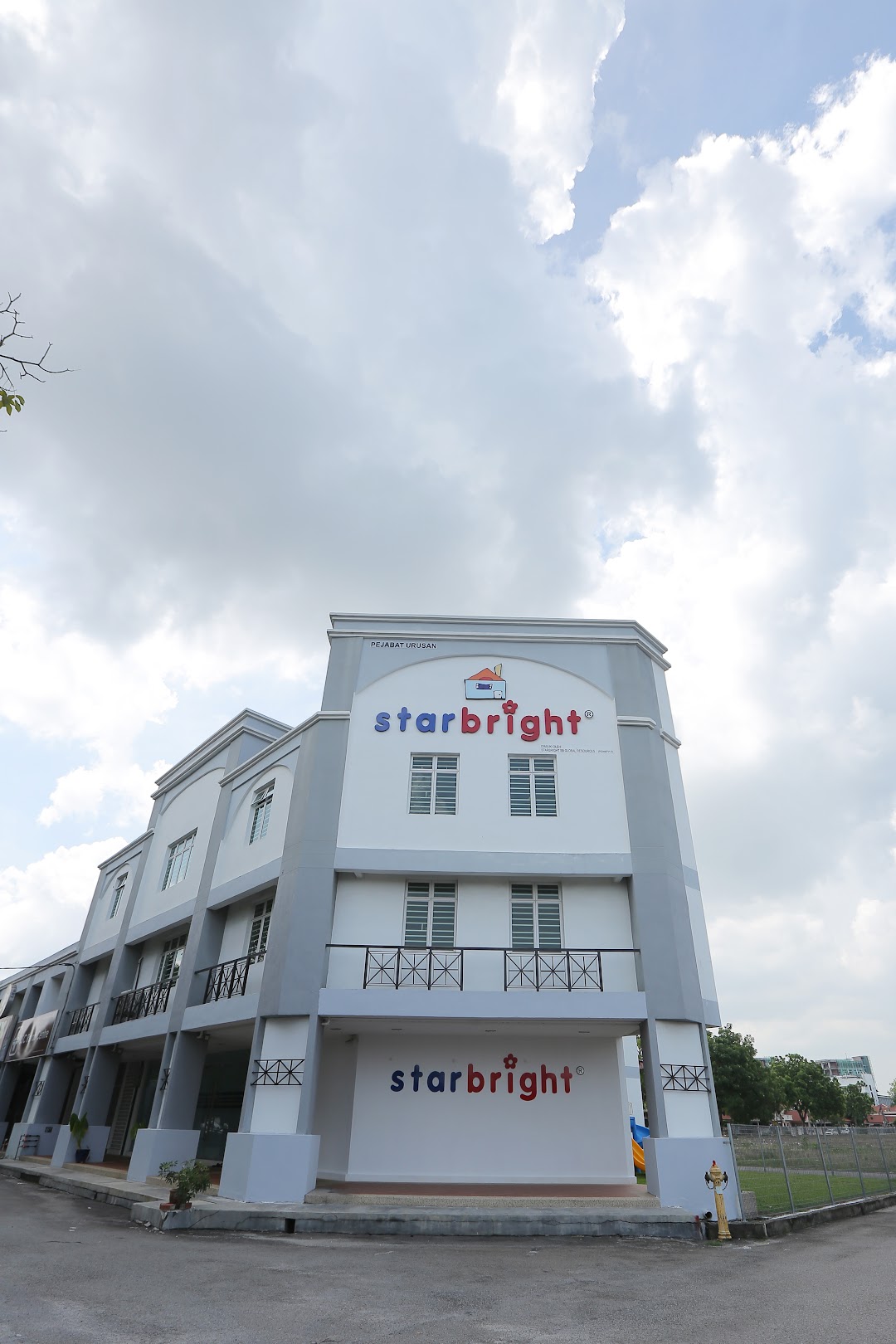 Starbright Kindergarten (Taman Bagan Branch)