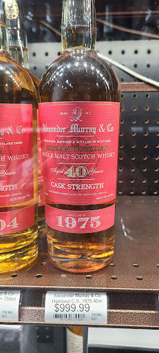 Liquor Store «Mission Liquor Store», reviews and photos, 1801 E Washington Blvd, Pasadena, CA 91104, USA