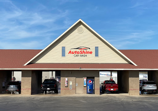 AutoShine Car Wash en Quincy