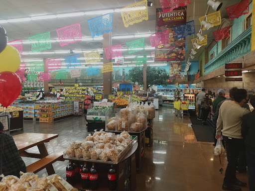 Grocery Store «El Rancho Supermarket», reviews and photos, 2770 Valwood Pkwy, Farmers Branch, TX 75234, USA