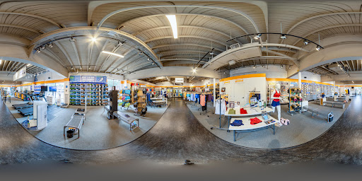 Running Store «Road Runner Sports», reviews and photos, 490 Broad St Suite 1, Shrewsbury, NJ 07702, USA