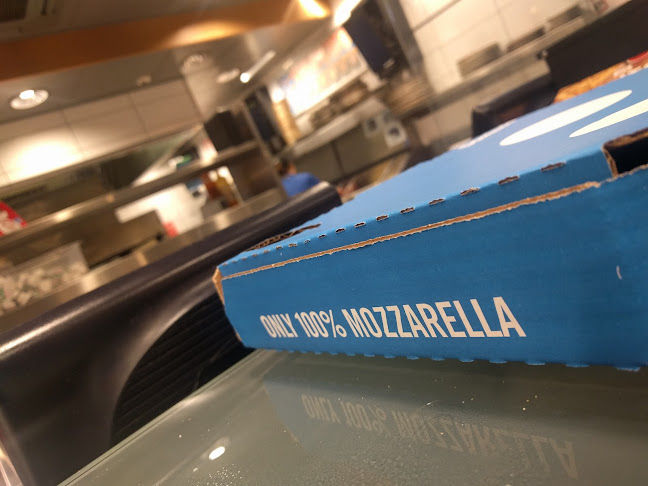 Comments and reviews of Domino's Pizza - Southampton - Hedge End