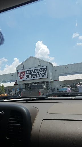 Home Improvement Store «Tractor Supply Co.», reviews and photos, 3775 W Main St, Dothan, AL 36305, USA