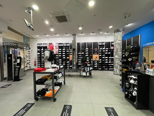 Magasin de chaussures Foot Locker Claye-Souilly