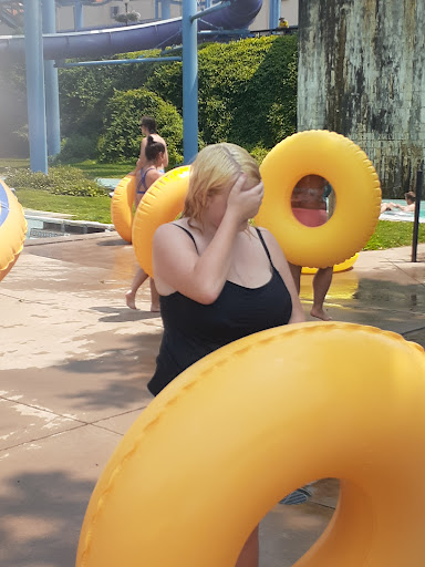 Water Park «Sandcastle Water Park», reviews and photos, 1000 Sandcastle Dr, Pittsburgh, PA 15120, USA