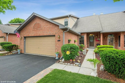 Real Estate Agency «RE/MAX All Pro», reviews and photos, 66 Stratford Dr, Bloomingdale, IL 60108, USA