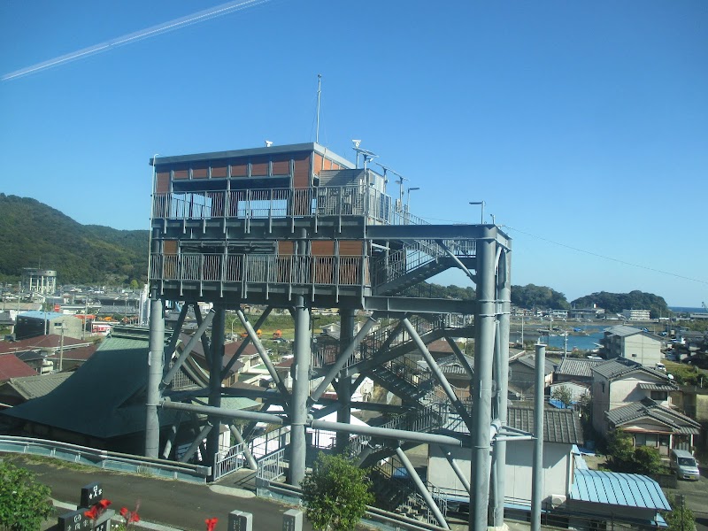 横浜地区津波避難タワー