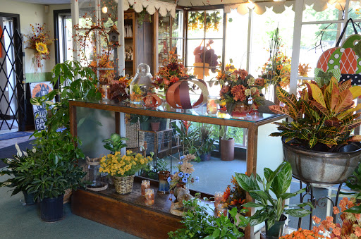 Florist «Flowers On The Avenue», reviews and photos, 1138 E 9th St, Muscatine, IA 52761, USA