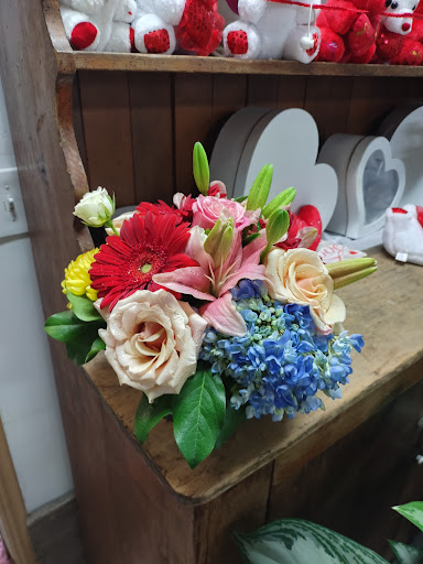 Florist «Tanglewood Flowers & Garden», reviews and photos, 5518 Dolores St, Houston, TX 77056, USA