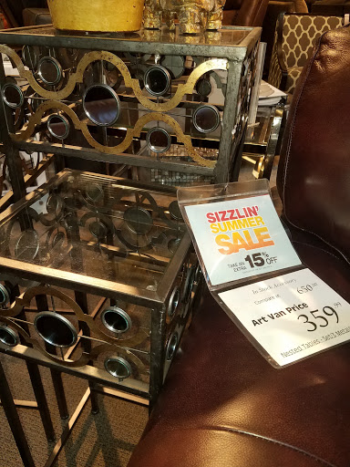 Furniture Store «Art Van Furniture - Auburn Hills», reviews and photos, 4612 Baldwin Rd, Auburn Hills, MI 48326, USA