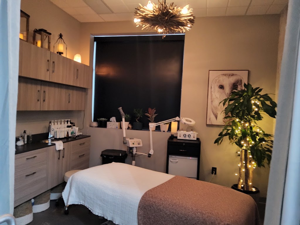 Renew skincare and massage 55122