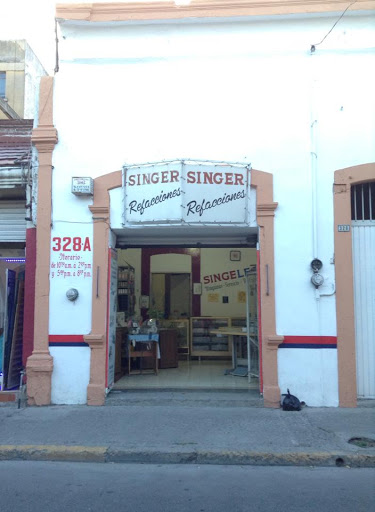 SINGELEÓN Máquinas de Coser (Antes en el Centro, en calle Pino Suarez.)