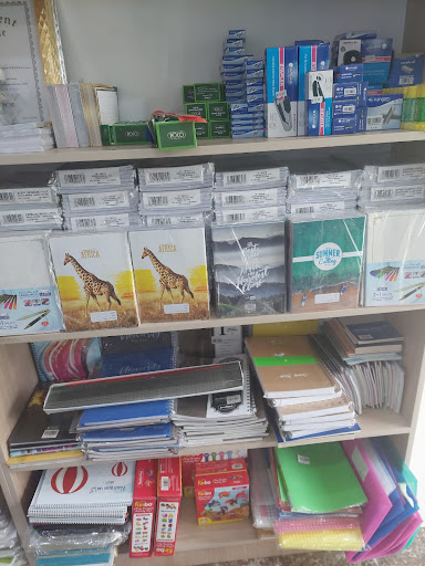 مكتبة مؤسسة مطران التجارية ( سارب سابقاً ) 