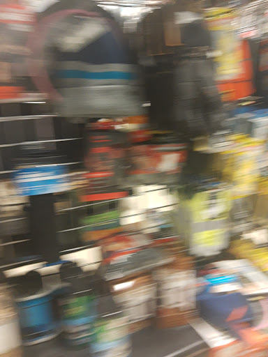 Clothing Store «Rugged Wearhouse», reviews and photos, 6096 Rose Hill Dr, Alexandria, VA 22310, USA