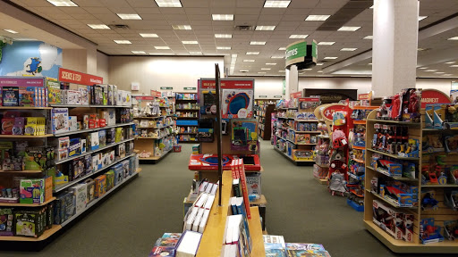 Book Store «Barnes & Noble», reviews and photos, 7700 NE 4th Plain Blvd Vancouver Plaza, Vancouver, WA 98662, USA