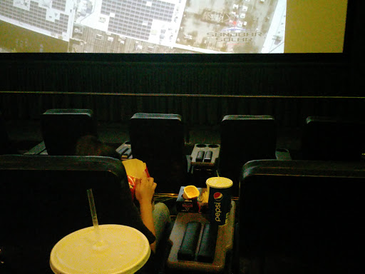 Movie Theater «CineLux Capitola Cafe and Lounge», reviews and photos, 1475 41st Ave, Capitola, CA 95010, USA