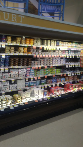 Grocery Store «Lowes Foods of Leland», reviews and photos, 1152 East Cutlar Crossing, Leland, NC 28451, USA